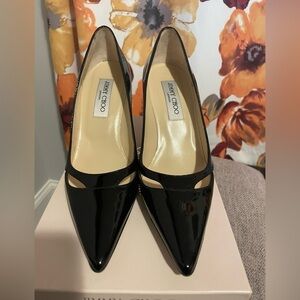 Jimmy Choo. Patent Leather Black Heels. Size 37.